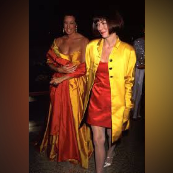 GIANNI PETITE Red Silk High Waist Cuffed Ankle Cropped Pants • Vintage 90s • 4 P - Picture 13 of 16